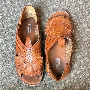 Vintage Men’s Senenos Brown Leather Huaraches ~ Woven Sandals